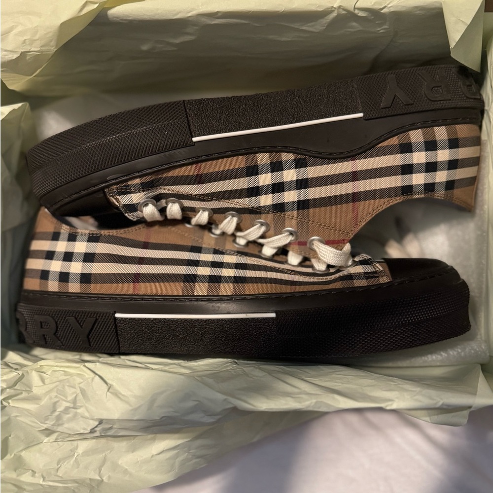 Burberry Men's Plaid Sneakers - Black and Tan